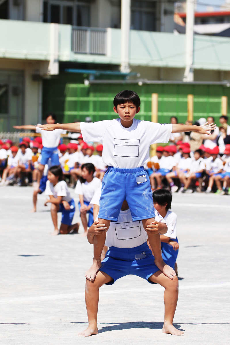 小学校運動会　組体操