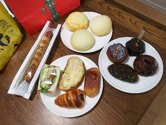 パンのトラ 12月の新作パンとオススメ八事店限定のパン