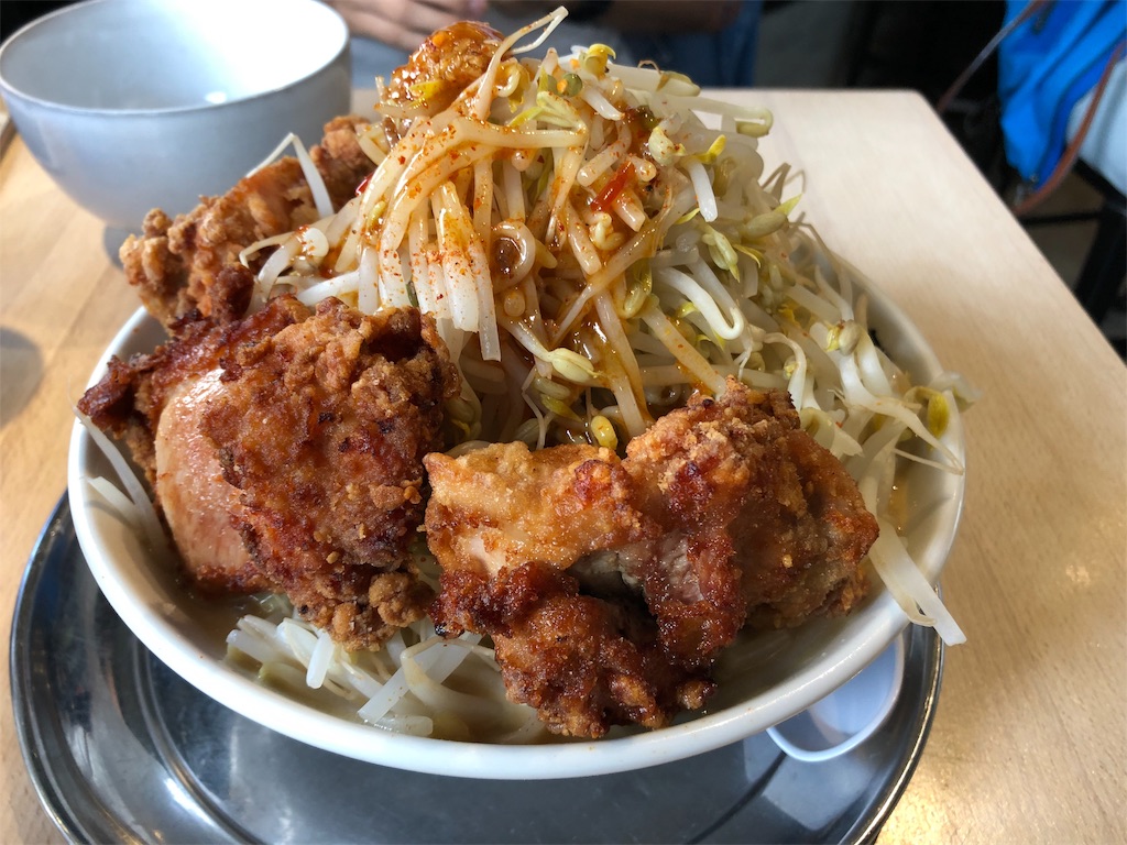 みやじろう ゴジロー】バンクーバーにある二郎系ラーメンって美味しいの？ - きみ