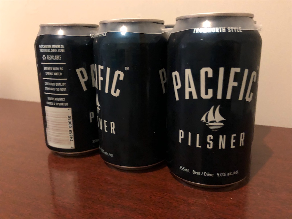 カナダで有名なビール Pacific Pilsnerを飲んでみた めっちゃ美味い きみちゃむの雑誌