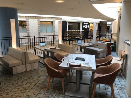 麻辣大学晴海店の店内の様子