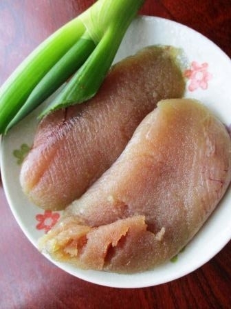 にんじんの子和え・真鱈子・青ネギ