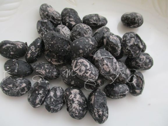 黒豆しぼり・お菓子・ダイソー