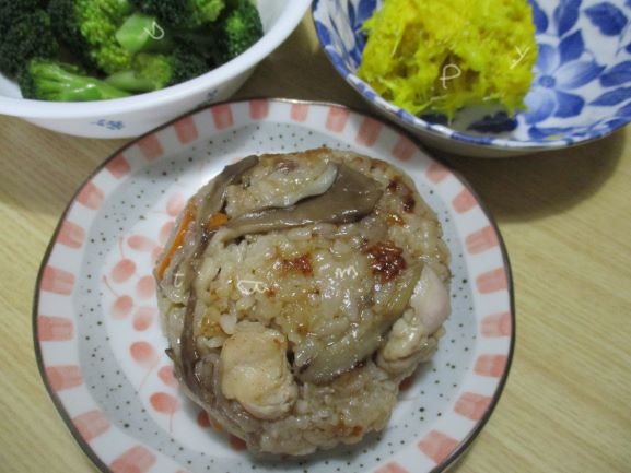 おこわ風炊き込みご飯・マイタケ