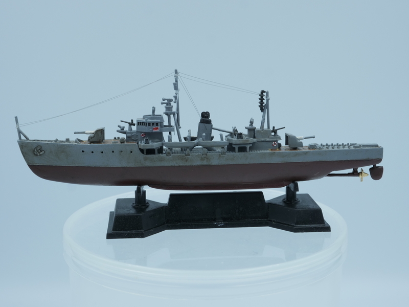 1/700 着底ジオラマ 丁型海防艦 レジン水面 損傷表現あり 完成品 模型 1/700 着底ジオラマ 丁型海防艦 レジン水面 損傷表現あり 完成品