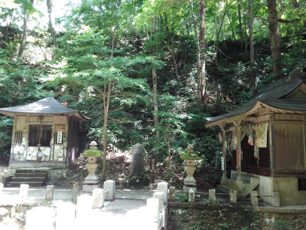 f:id:tamtam7:20180714103405j:plain f:id:tamtam7:20180714103405j:plain