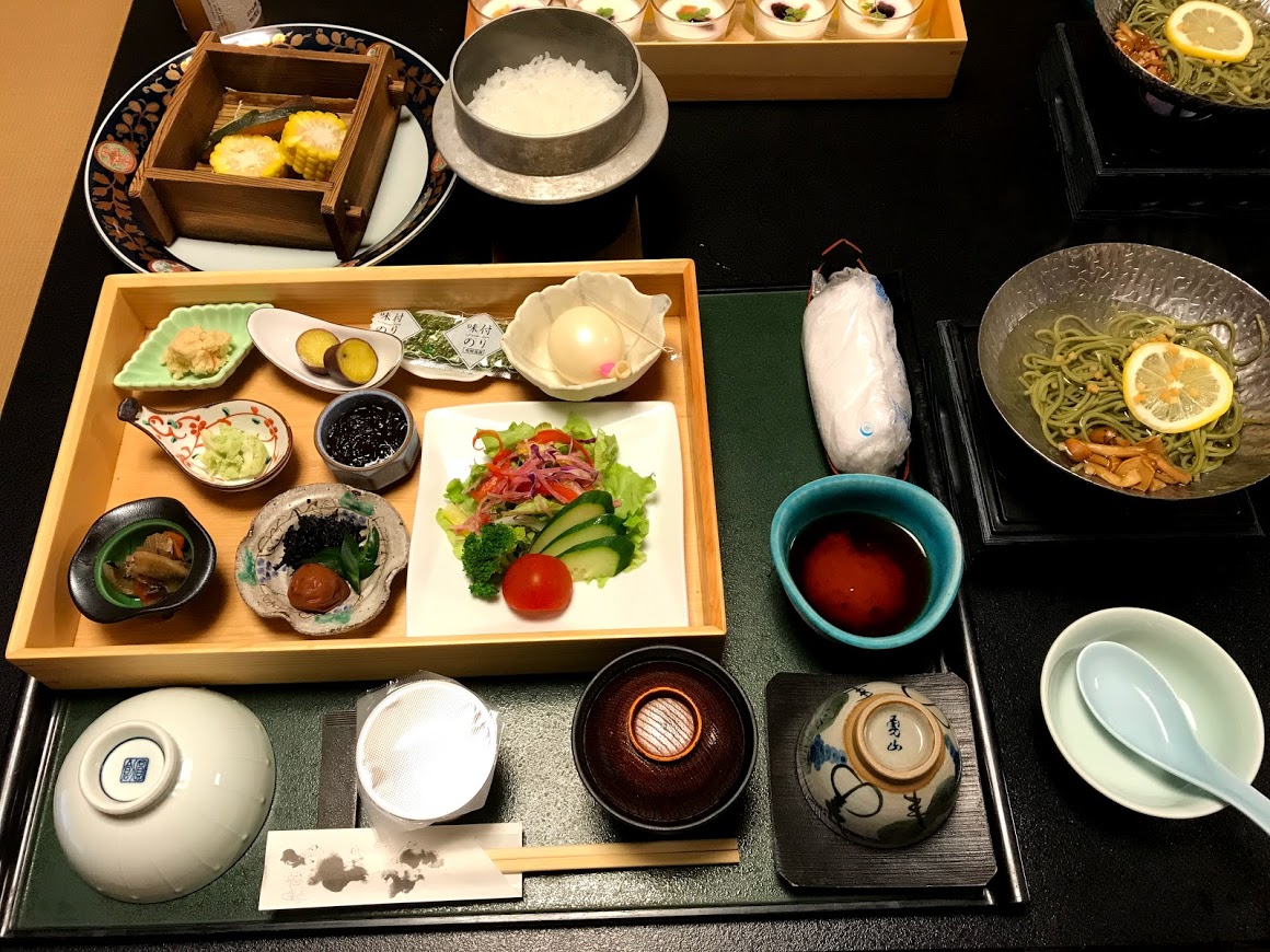 ぶどうの樹　杜の七種　朝食