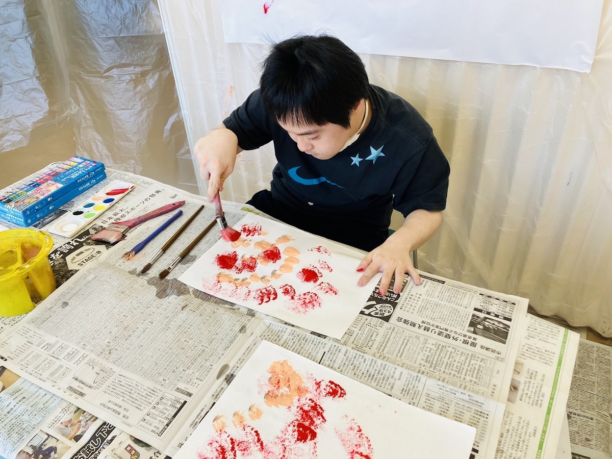 障がい者向け絵画教室　ダウン症　ブログ