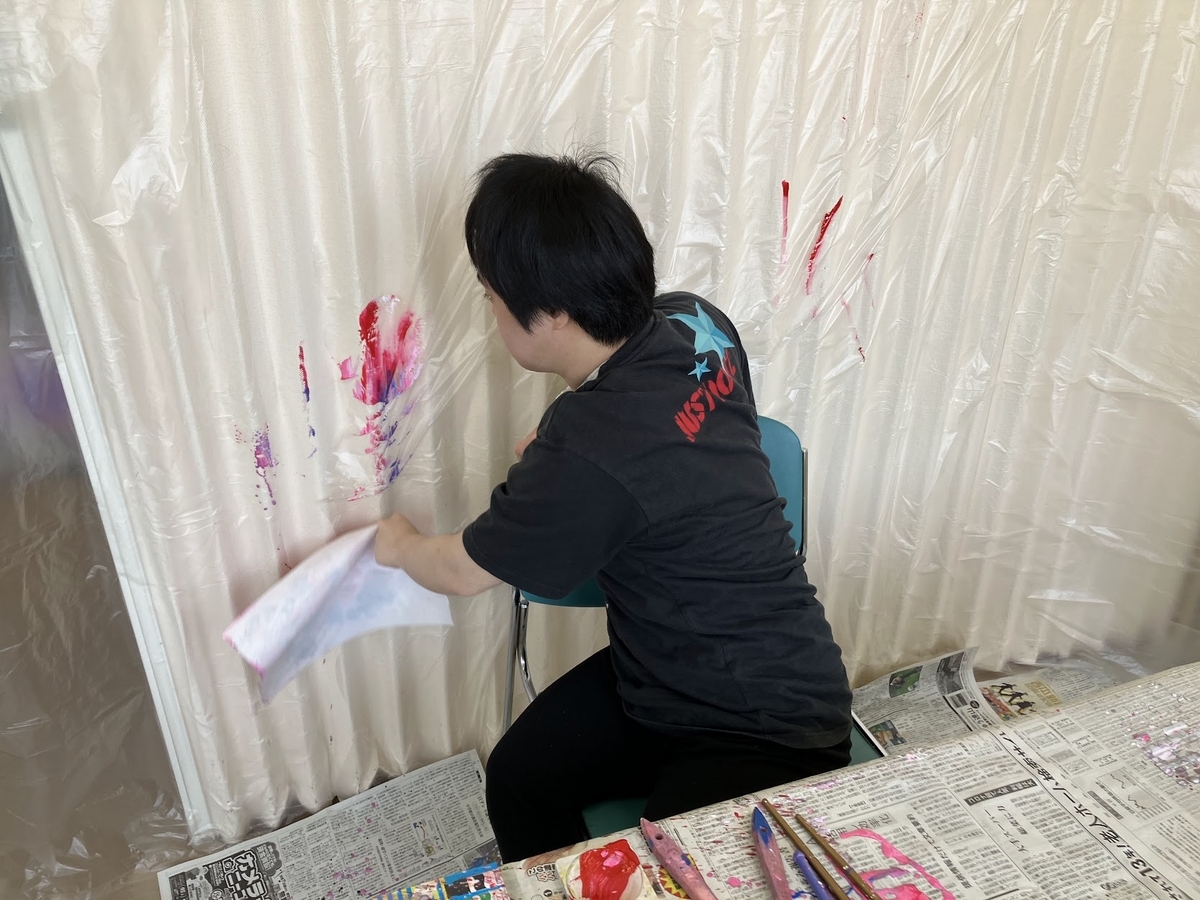 障がい者向け絵画教室　ダウン症　ブログ