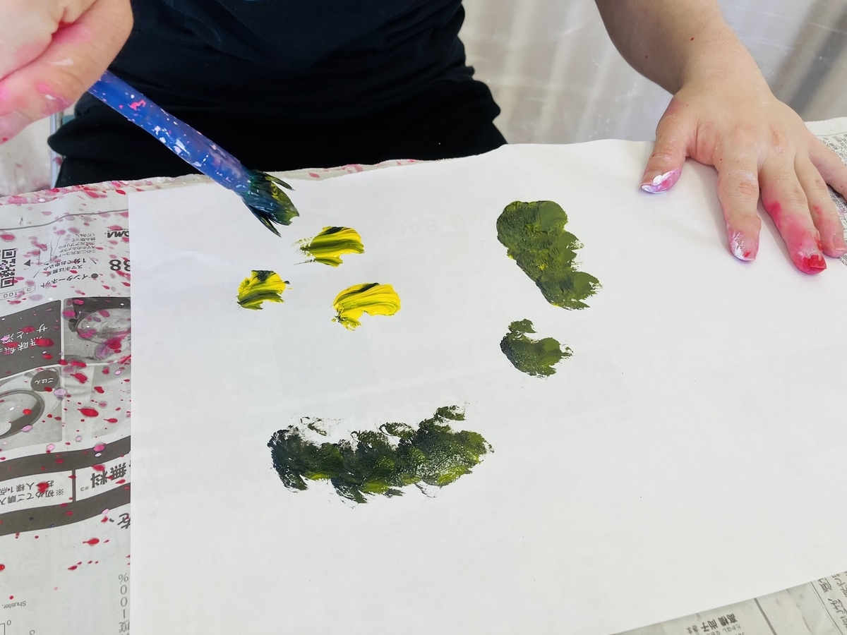 障がい者向け絵画教室　ダウン症　ブログ