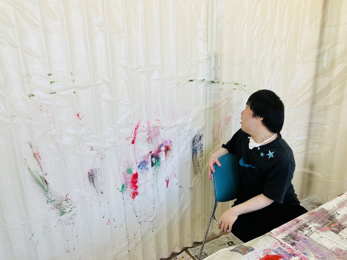障がい者向け絵画教室　ダウン症　ブログ
