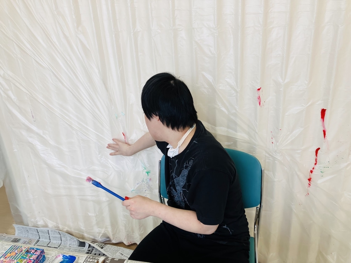 障がい者向け絵画教室　ダウン症　ブログ