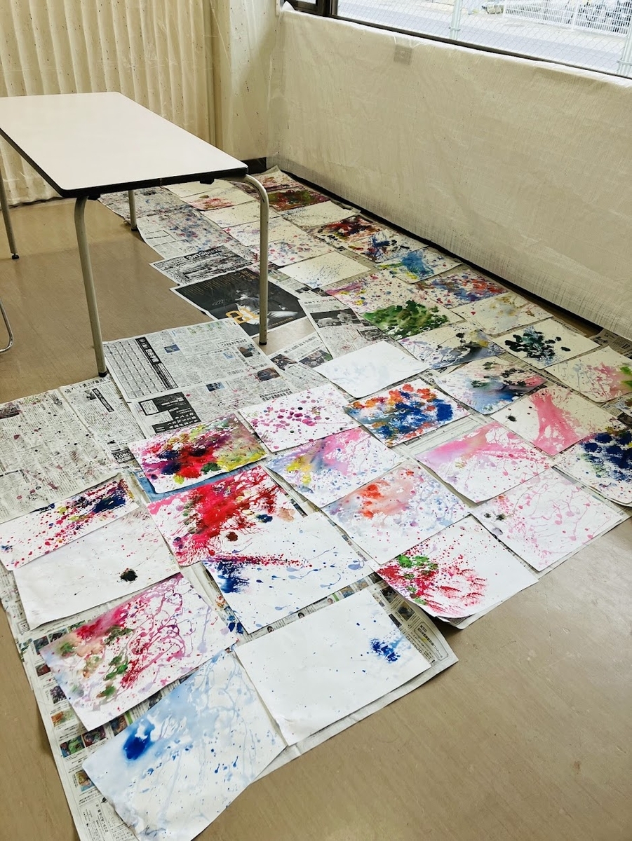 障がい者向け絵画教室　ダウン症　ブログ