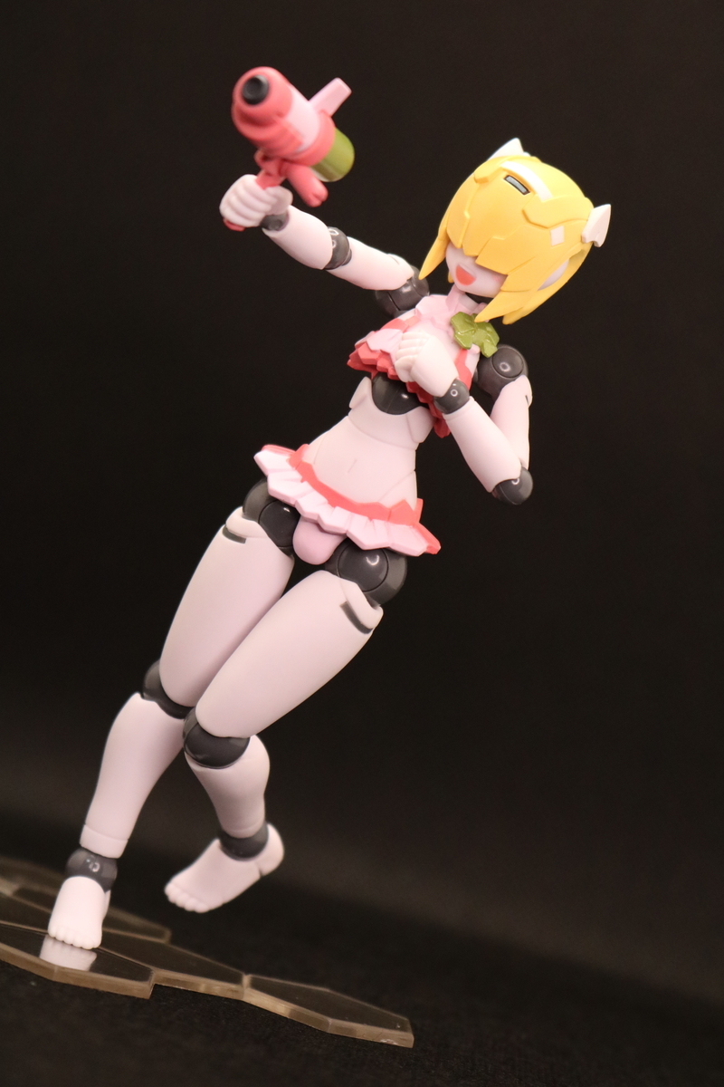 ロボット新人類ポリニアン エミール シャムロック（ガールズビキニ