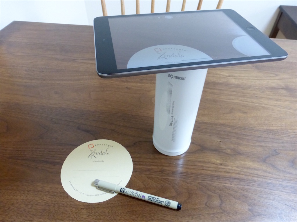 アイパッドやスマートフォンでどうやって手元を撮影するのか Tanglefan 芳野かえ ゼンタングル 教室