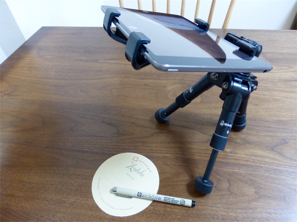 アイパッドやスマートフォンでどうやって手元を撮影するのか Tanglefan 芳野かえ ゼンタングル 教室