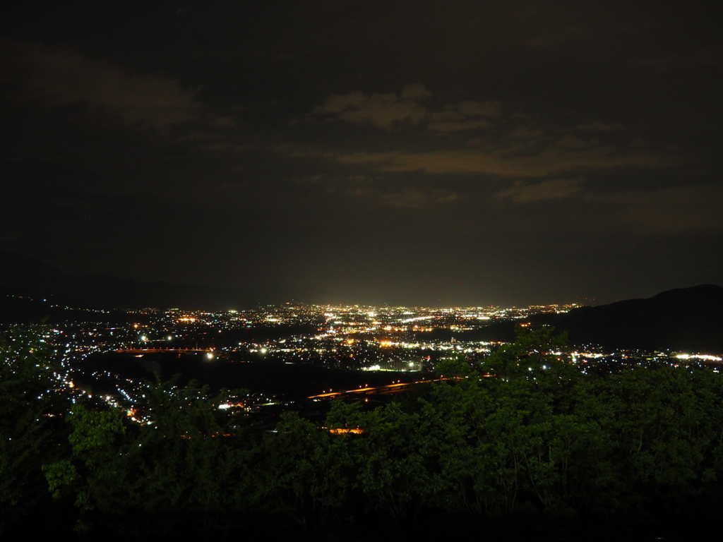 新緑の信州旅行 姨捨saから一望できる絶景の夜景 ちょこっとphoto日記