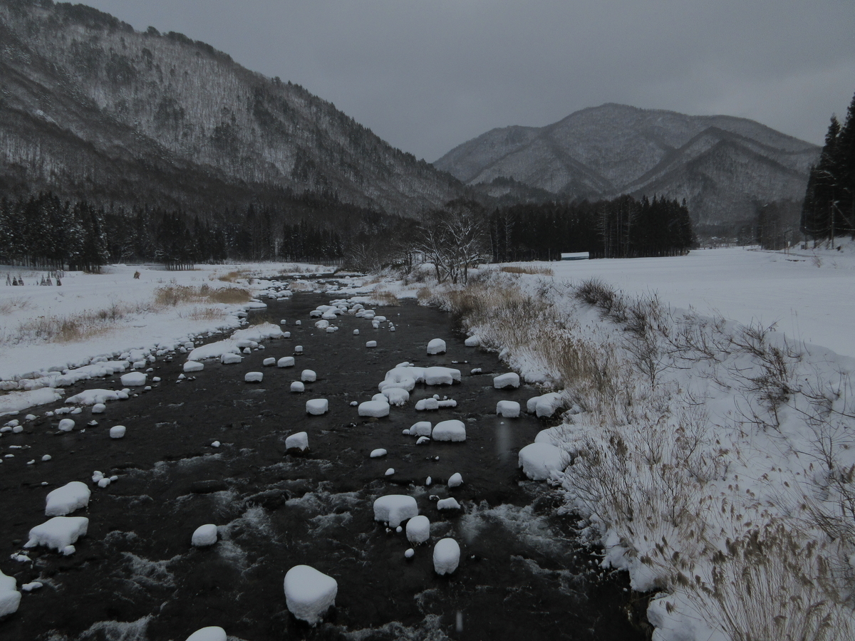 一晩でどっさり・・・50㎝の雪 - 南会津町たのせ集落