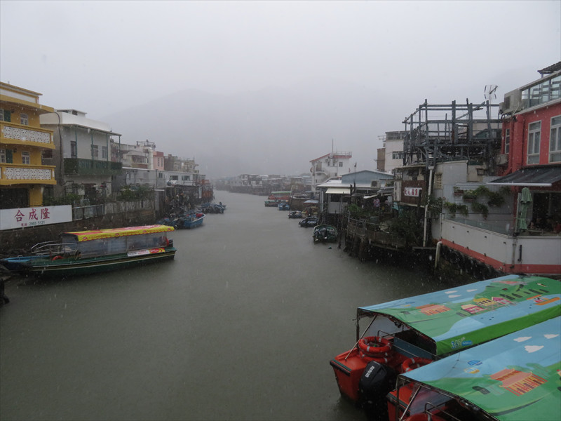 雨の大澳