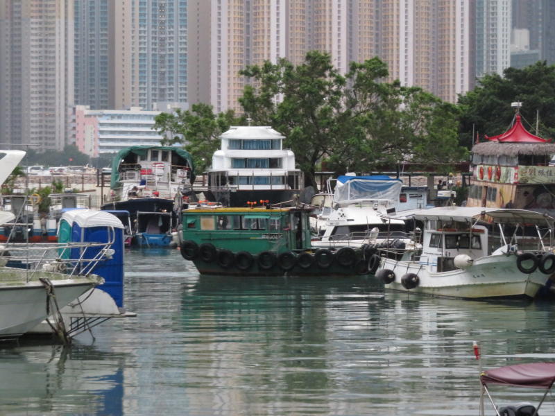 三家村避風塘 Sam Ka Tsuen Typhoon Shelter