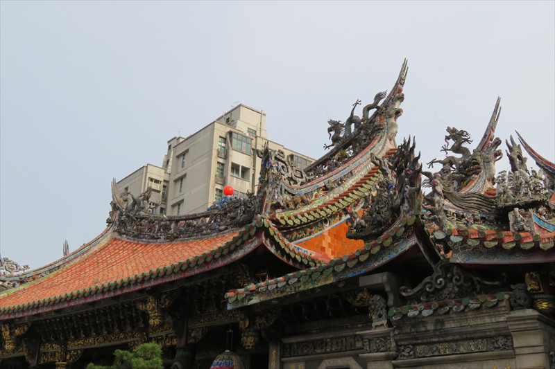 朝の龍山寺