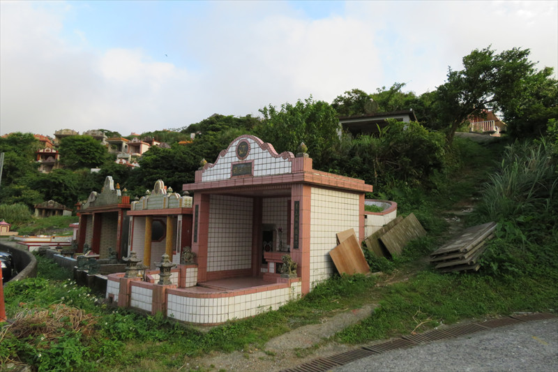 九份の墓地
