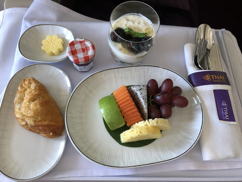 TG ビジネスクラス機内食