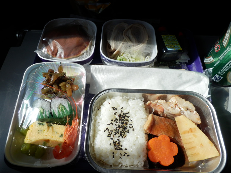 中国東方航空機内食
