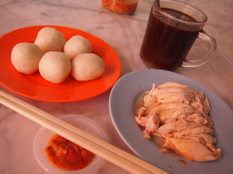 中華餐室Kedai Kopi Chung Wahのライスボール海南鶏飯