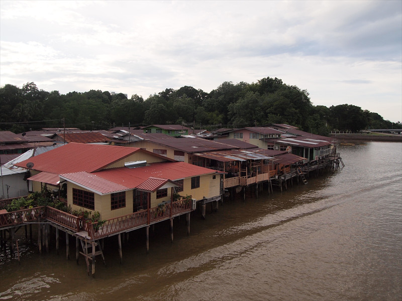 カンポンアイル Kampung Ayer（水上集落）