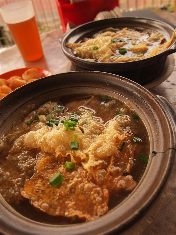 肉骨茶と鶏骨茶