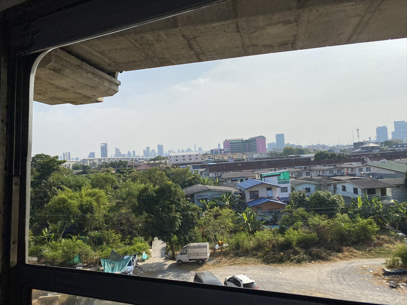 タイ国鉄の車窓