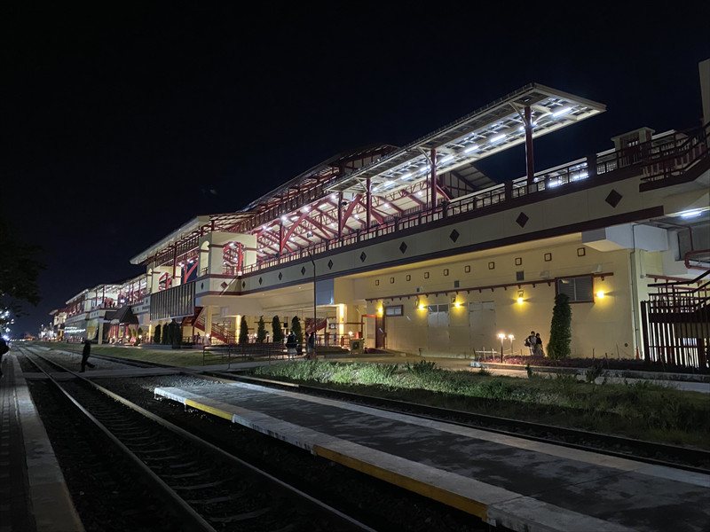 ホアヒン駅舎