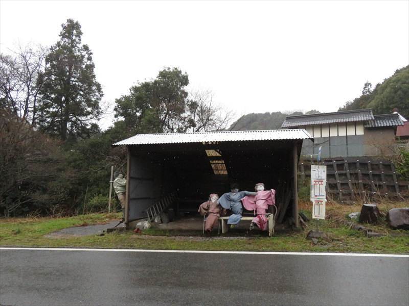 いなべ市藤原町鼎 案山子 かかし