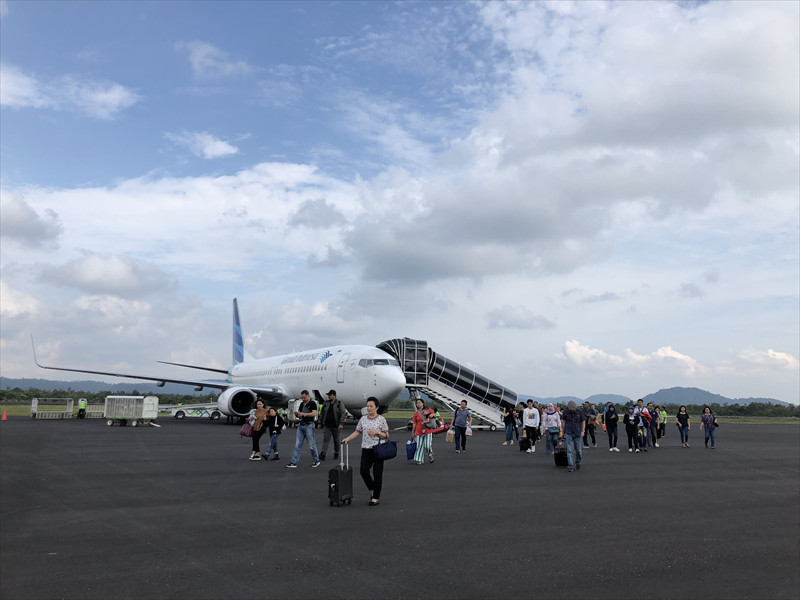 ブリトゥン島の中心タンジュンパンダンの空港