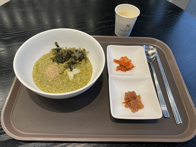 ノブリオンホテルのあわび粥