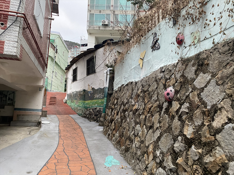 タッパッコル壁画村