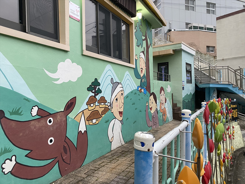 タッパッコル壁画村