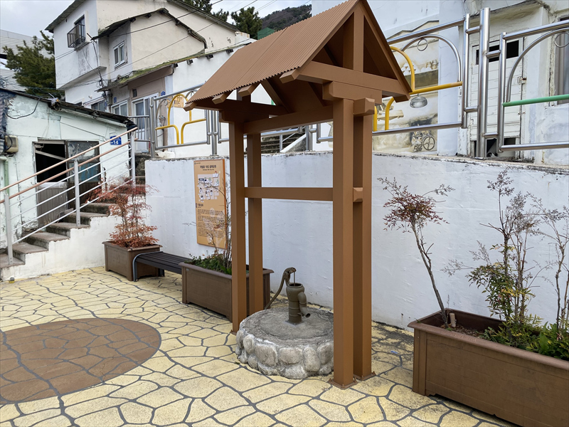 タッパッコル壁画村の井戸