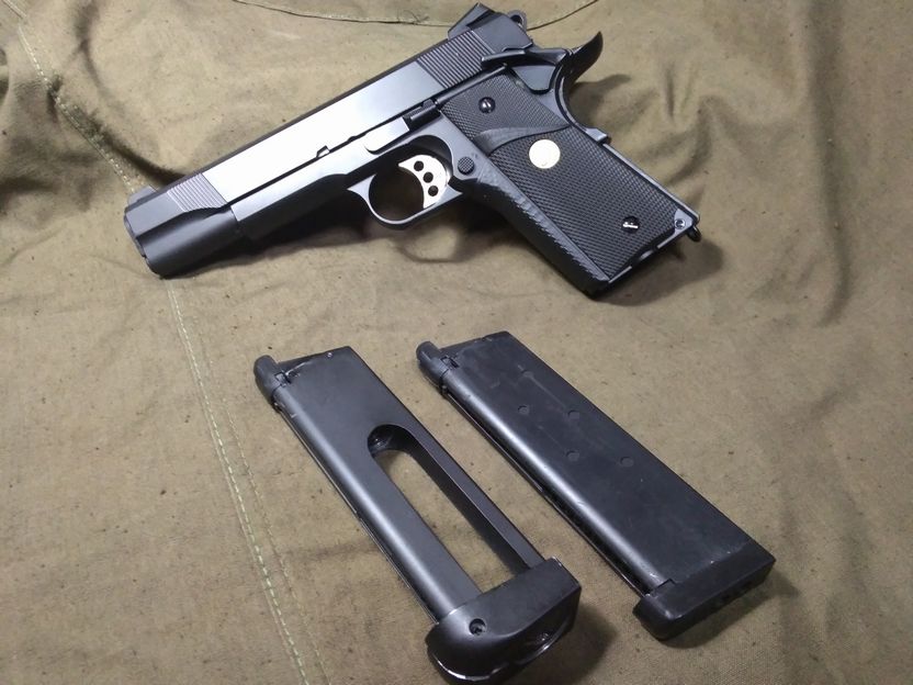 BELL M.E.U pistol ガスハンドガン レビューです！ - せんばやま