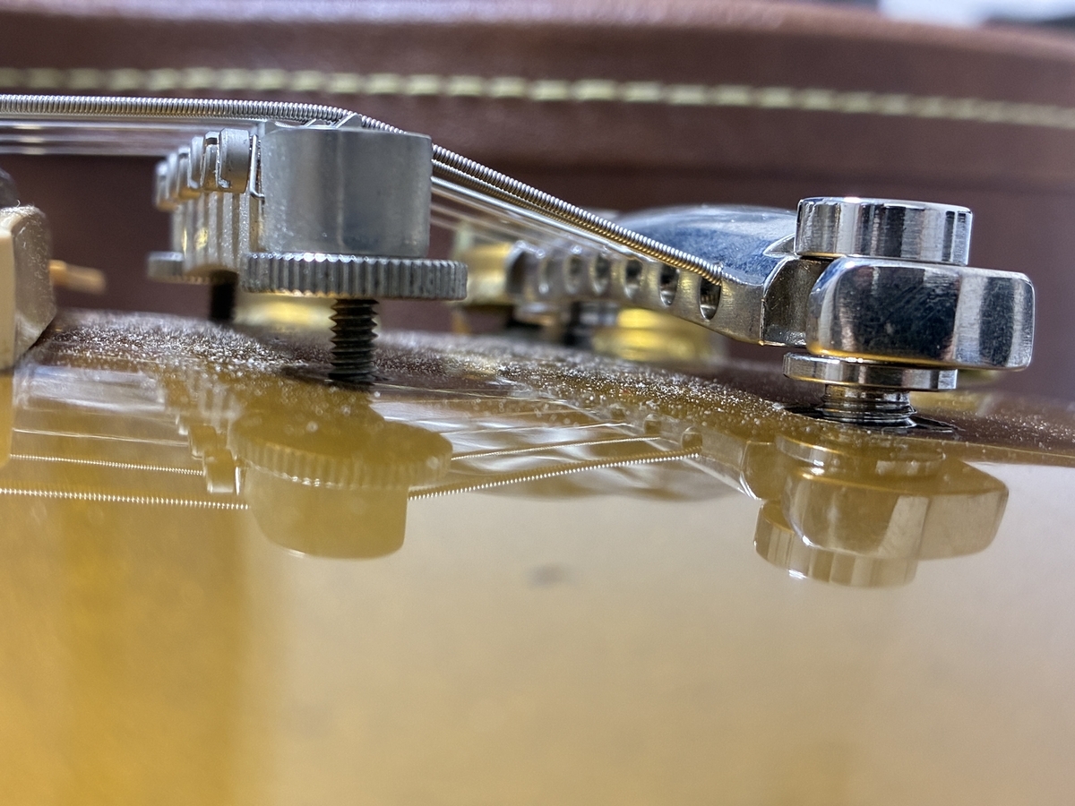 レスポールのボディを鳴らす！ロングスチールスタッドの話：Montreux