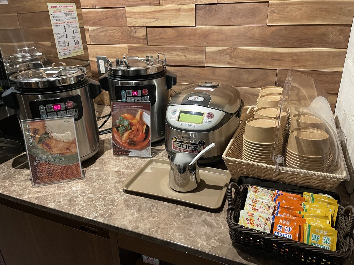 Bali&Resort SAYAの風　夜食はカレー
