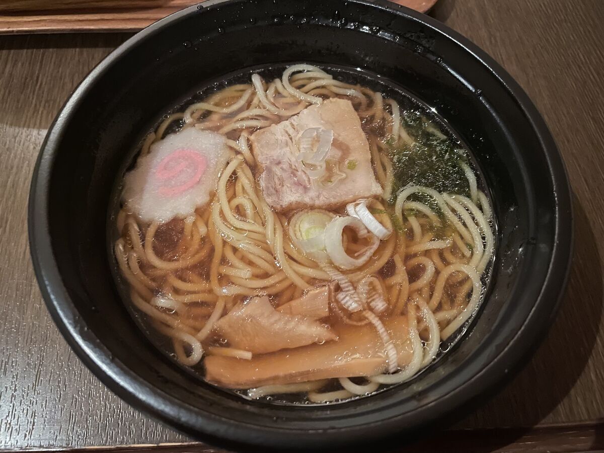 共立リゾート名物の夜鳴きそば