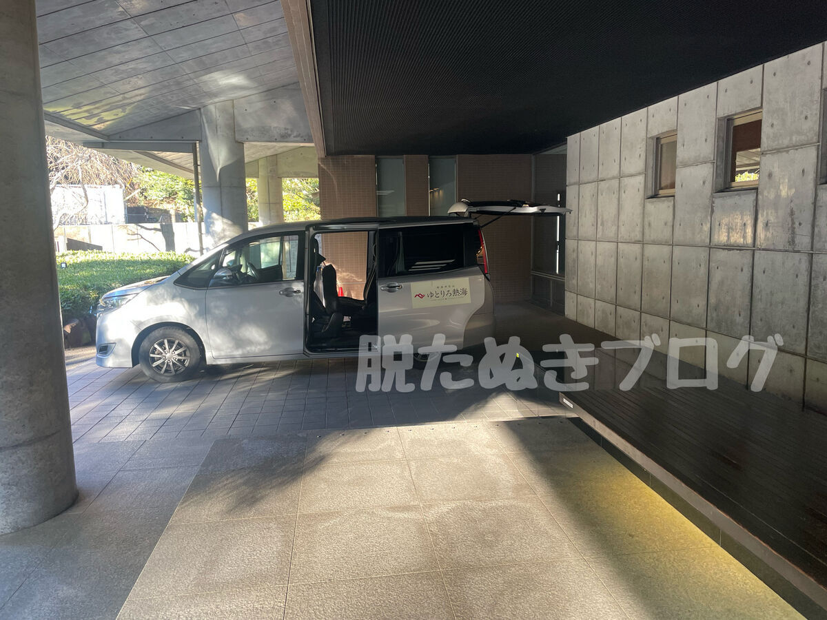 ゆとりろ熱海の送迎バスの車両