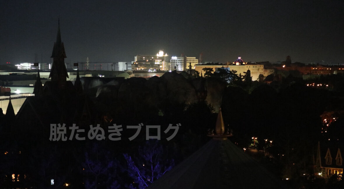 消灯時間は深夜1時くらい