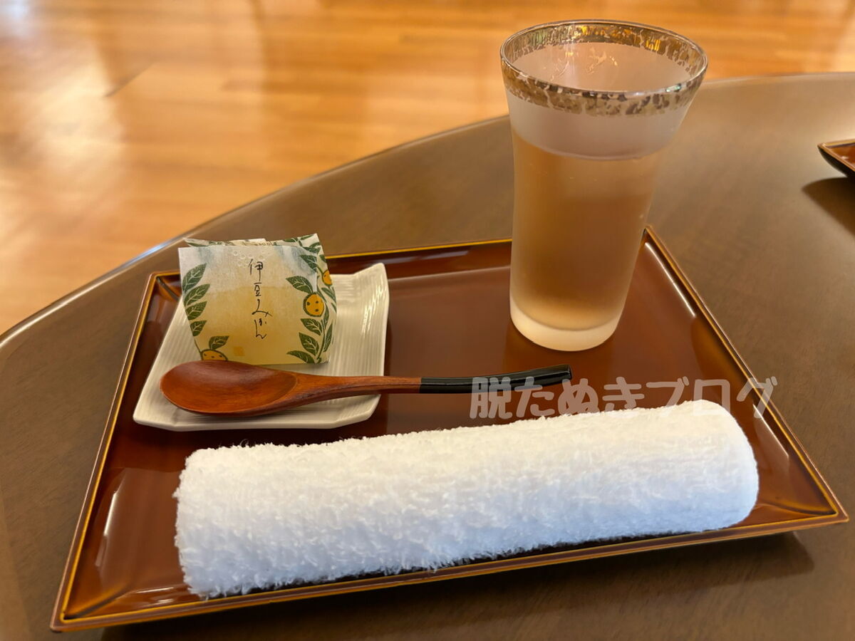 夏のウェルカムドリンクとスイーツ