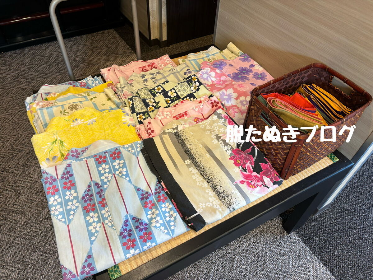 フロント横に貸出浴衣もあります