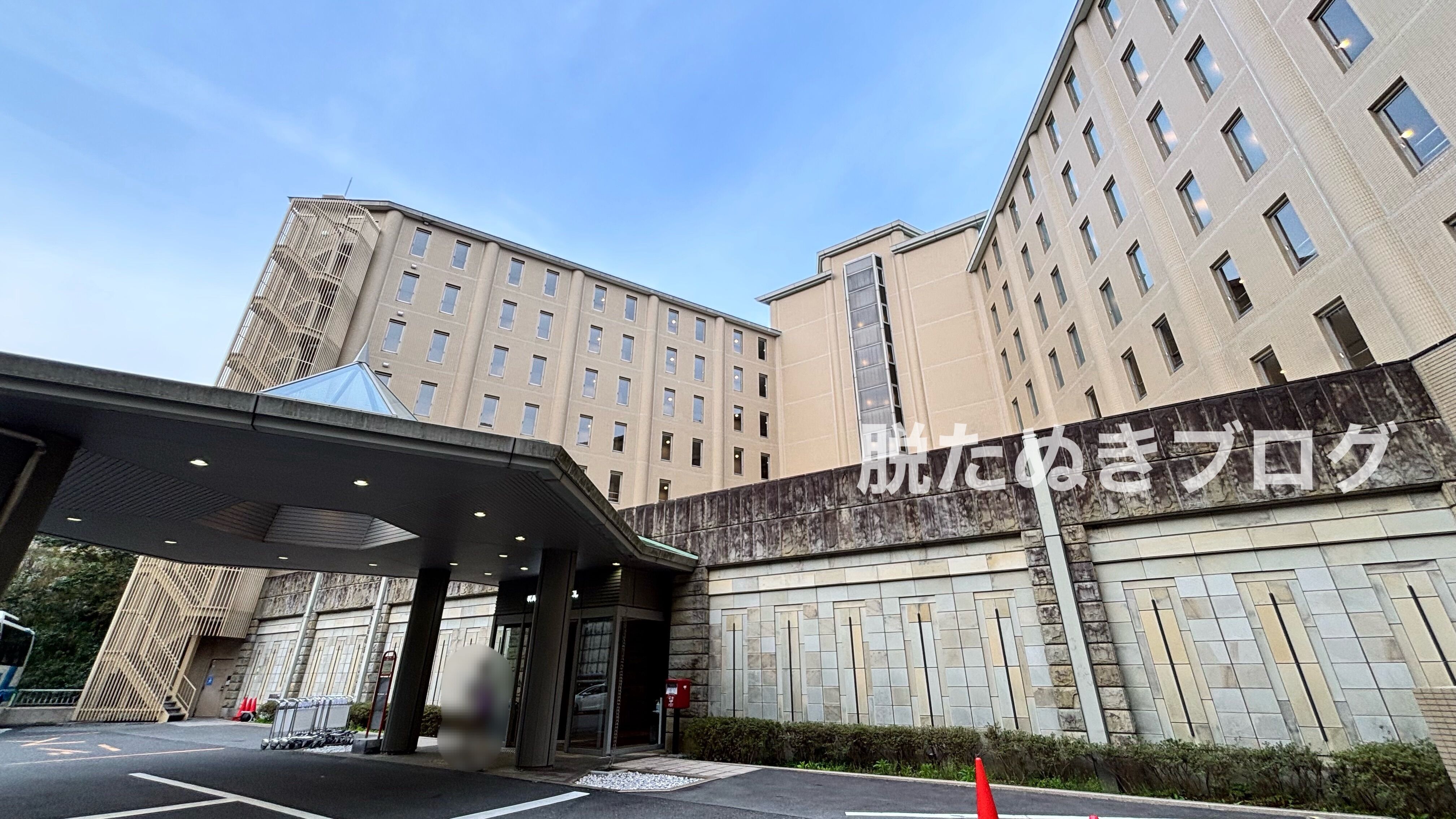 亀の井熱海 本館のホテル外観