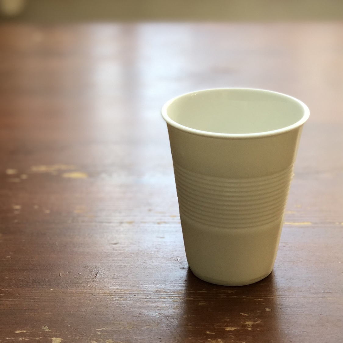 新品 未使用] IDEE ×マークニューソン 食器 カップ3点、カトラリー6点