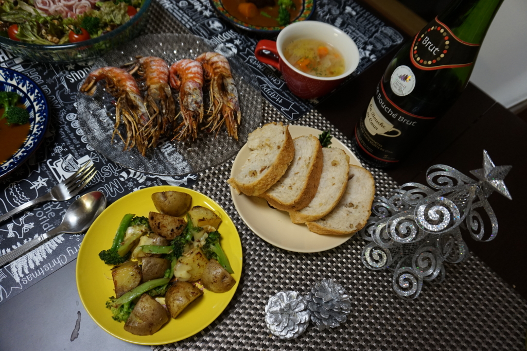 f:id:taroandjiro:20161225223637j:plain f:id:taroandjiro:20161225223637j:plain